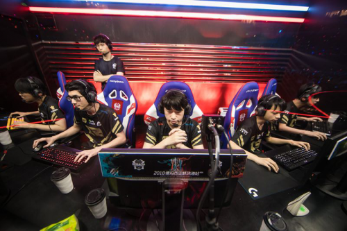 作为欧冠历 作为欧冠历