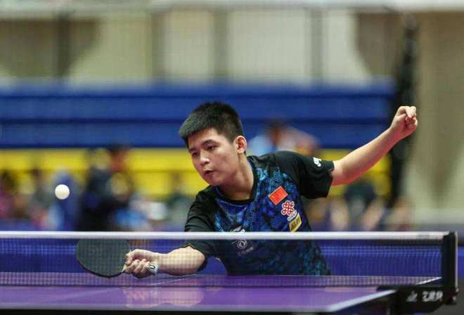 的对抗和严 的对抗和严